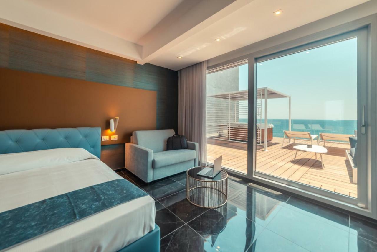 Nautilus Hotel Giardini-Naxos Zewnętrze zdjęcie